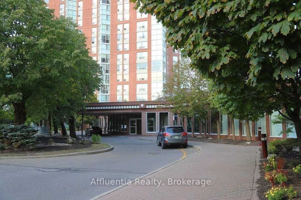 Photo of 5 Concorde Place #3508, Toronto, ON M3C 3M8 (MLS # C13037272)
