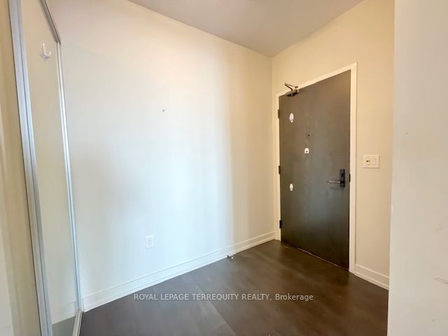 426 University Avenue PH101