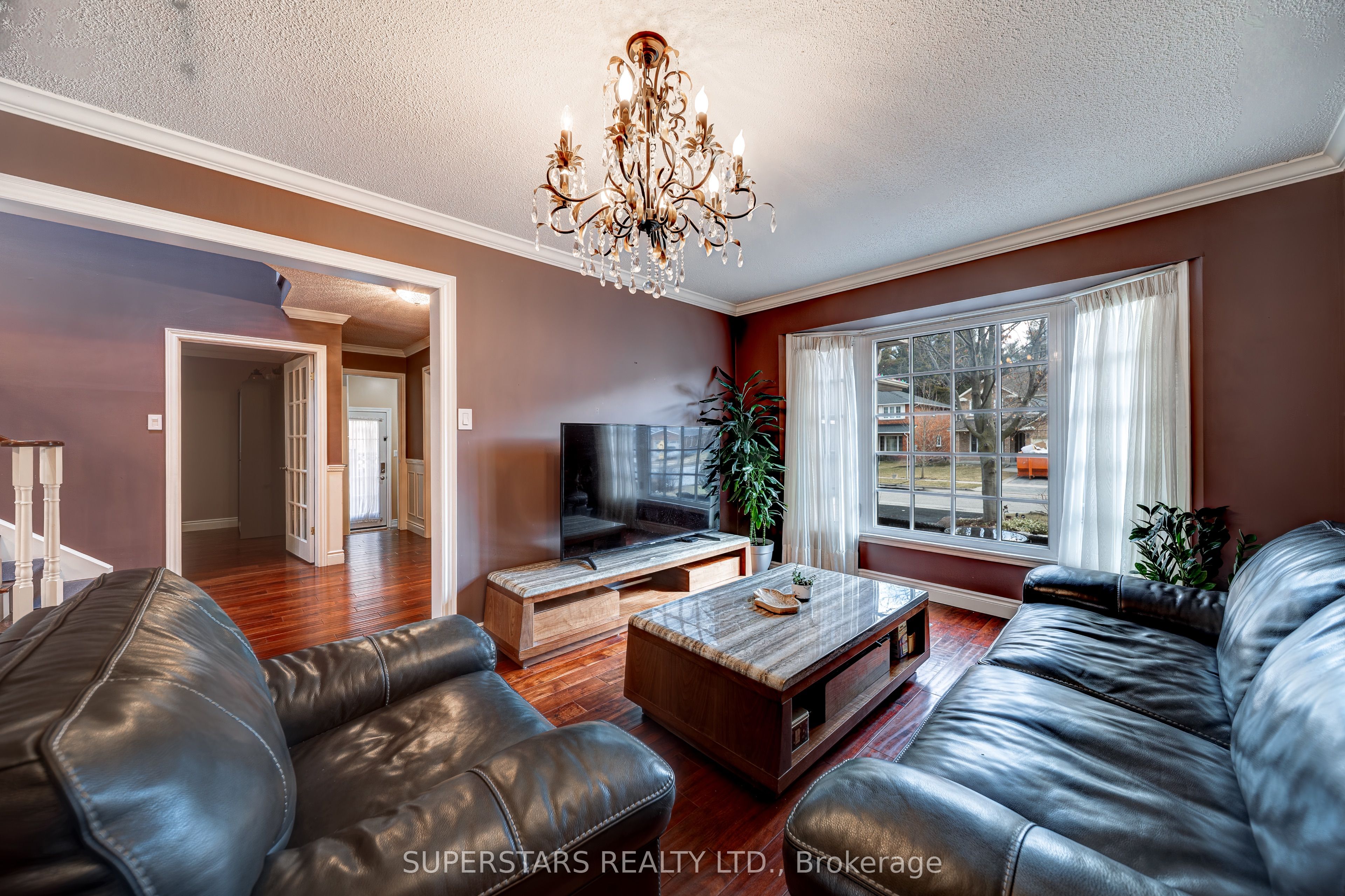 72 Crandall Drive