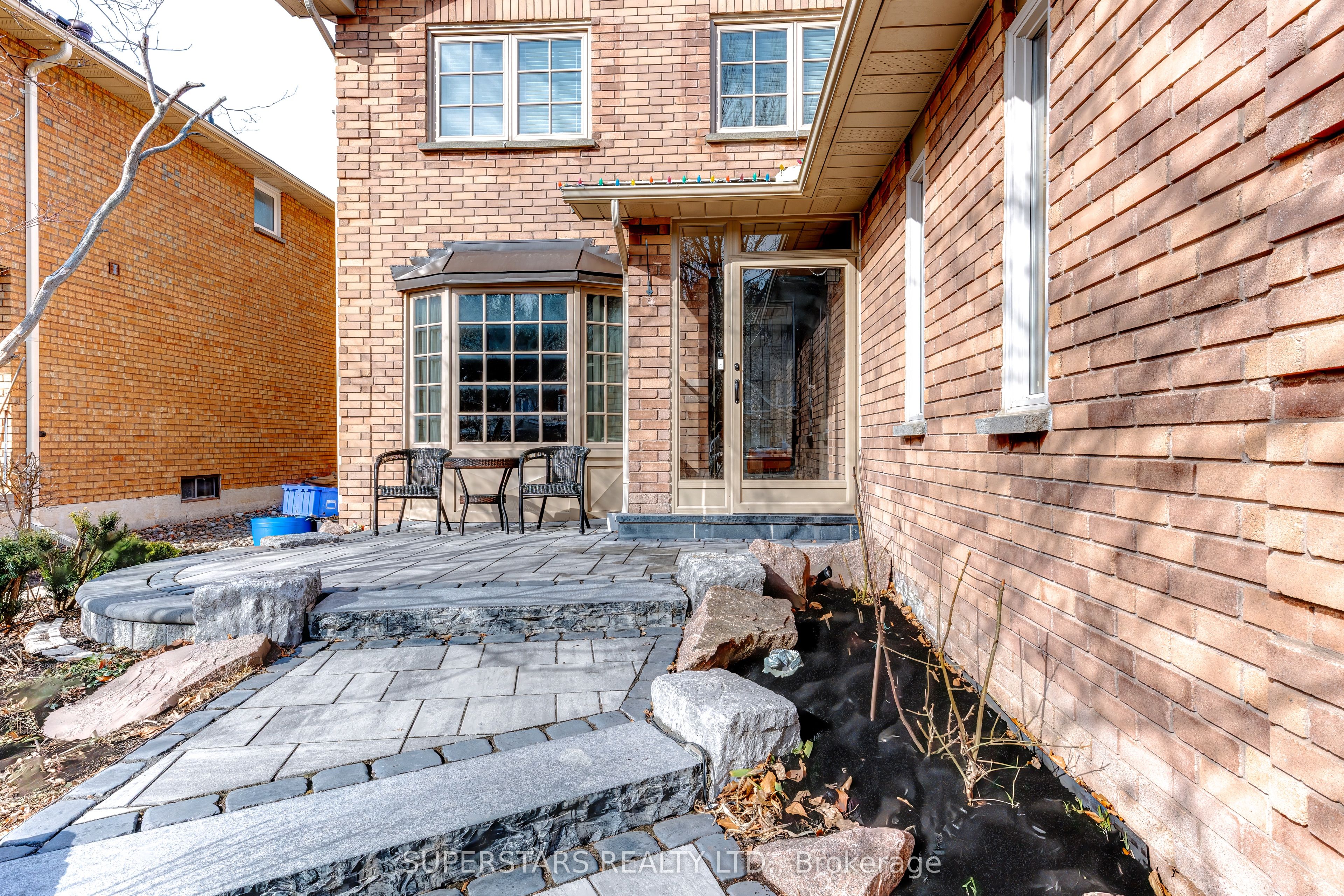72 Crandall Drive