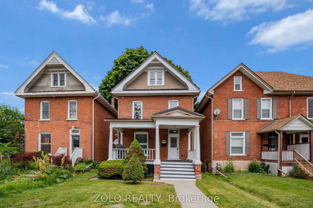 Photo of 498 Charlotte Street, Peterborough, ON K9J 2W3 (MLS # X13483354)