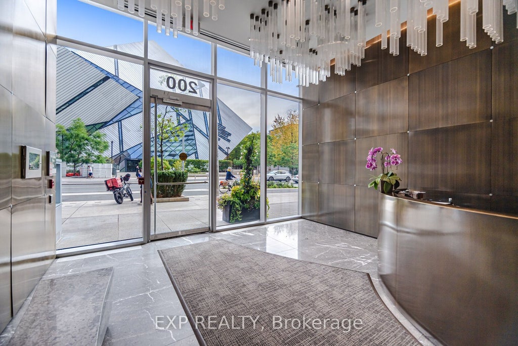 Photo of 200 Bloor Street W #2505, Toronto, ON M5S 0B1 (MLS # C13847514)