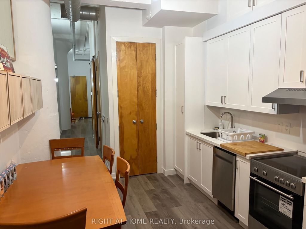 Photo of 155 Dalhousie Street #538, Toronto, ON M5B 2P7 (MLS # C13172250)