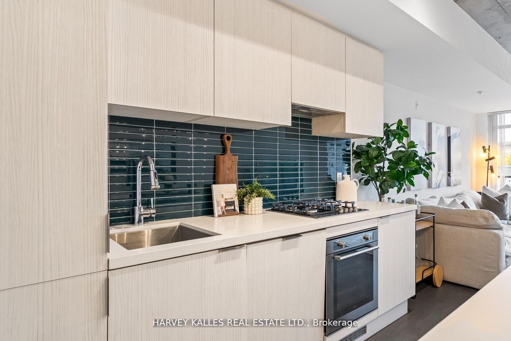 Photo of 109 Ossington Avenue #318, Toronto, ON M6J 0G1 (MLS # C12893332)