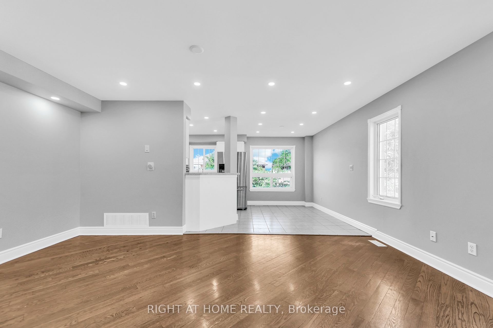 5260 Mcfarren Boulevard 7