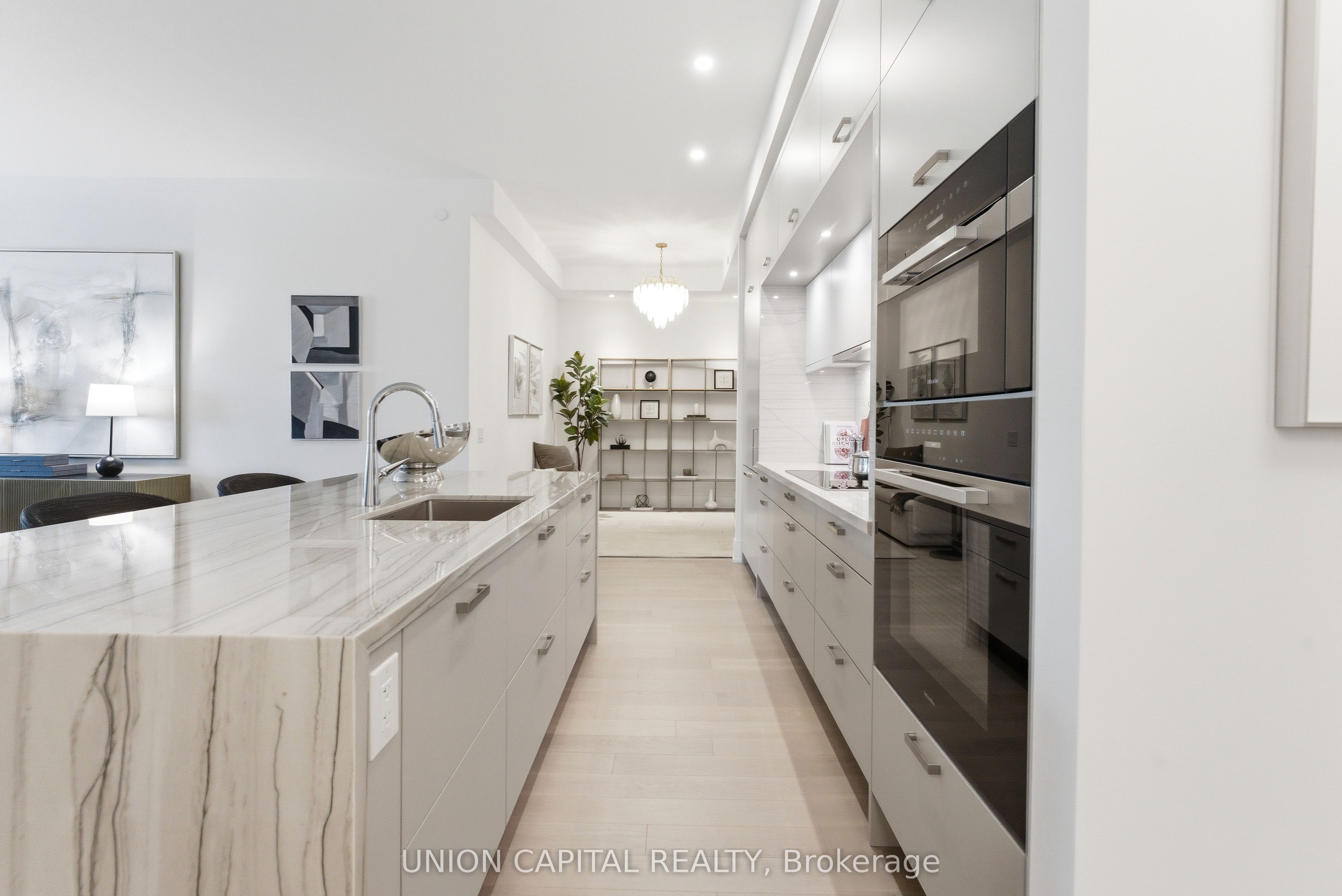 397 Royal Orchard Boulevard 204