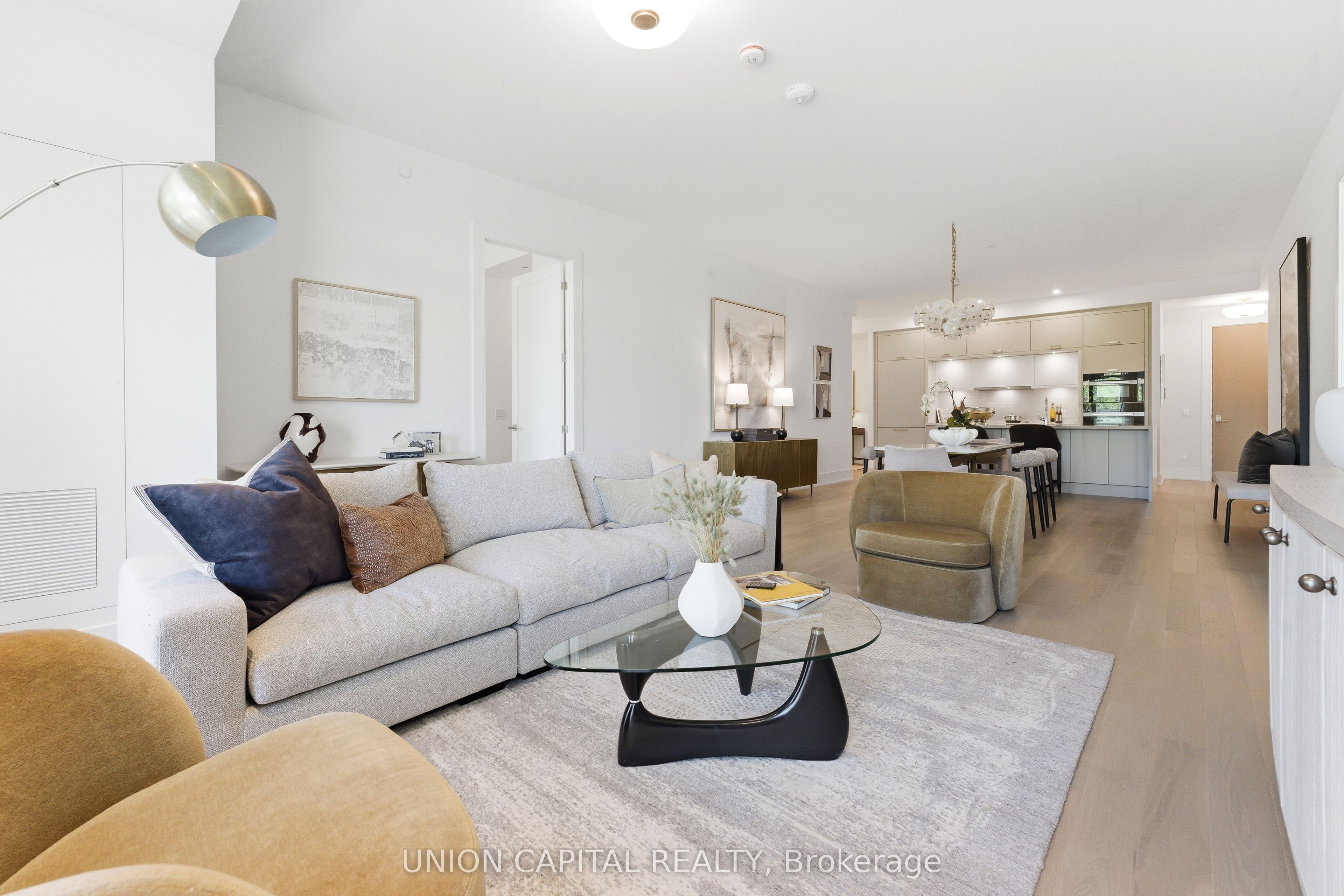 397 Royal Orchard Boulevard 204