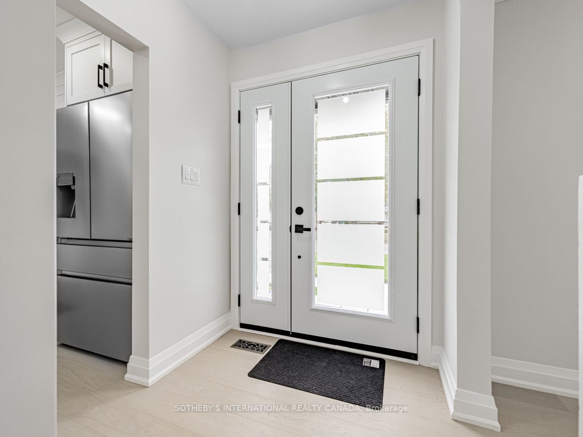 222 Hammersmith Court Upper