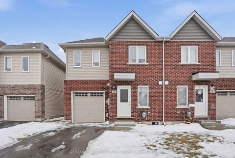 Property photo of 383 chaffey street, welland, ON l3b 0k5