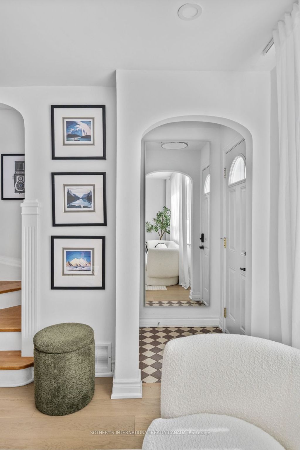 Photo of 114 Glenvale Boulevard, Toronto, ON M4G 2V9 (MLS # C12843802)