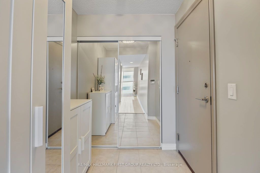 Photo of 70 Town Centre Court #405, Toronto, ON M1P 0B2 (MLS # E12751170)