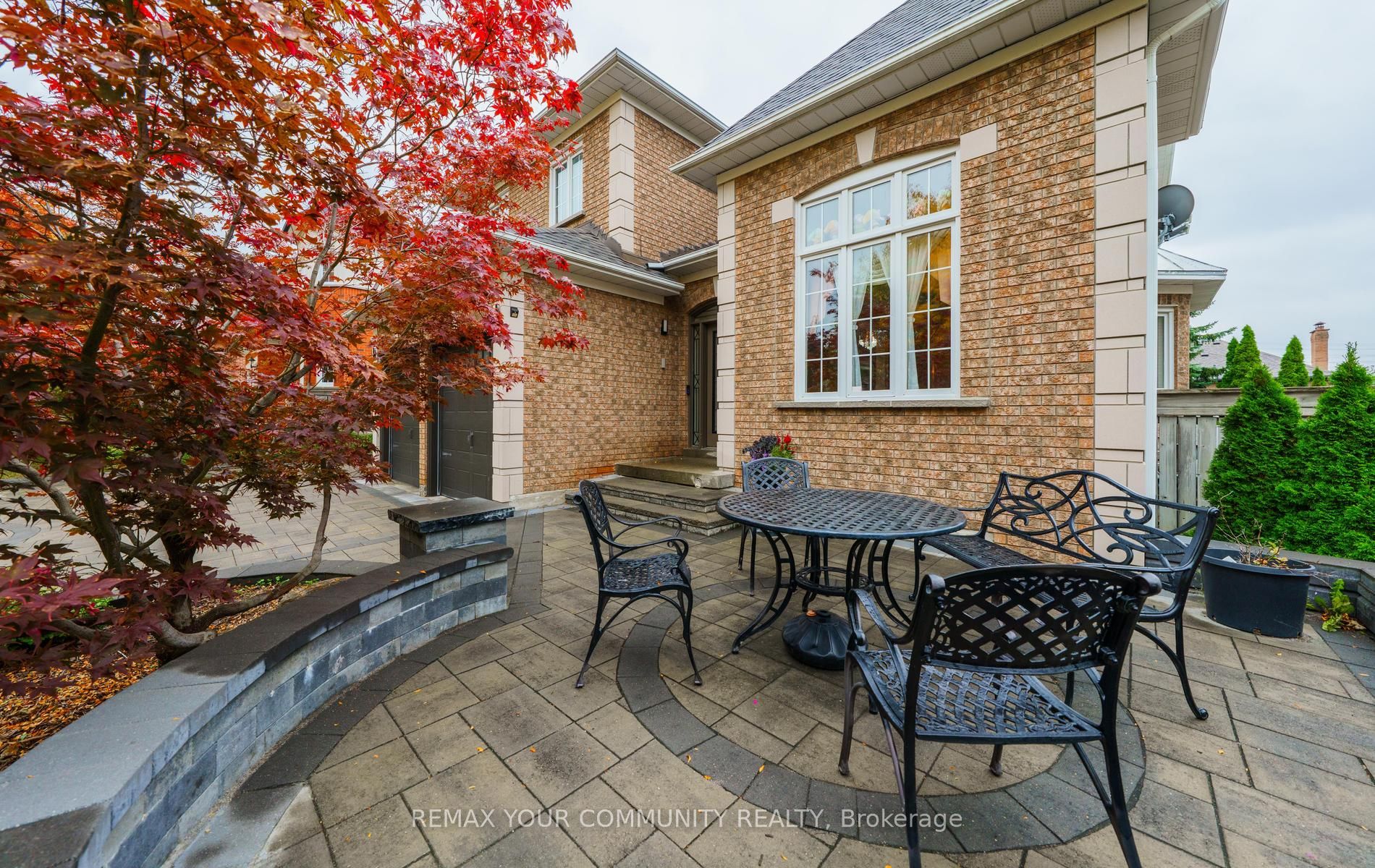 11 Hans Drive