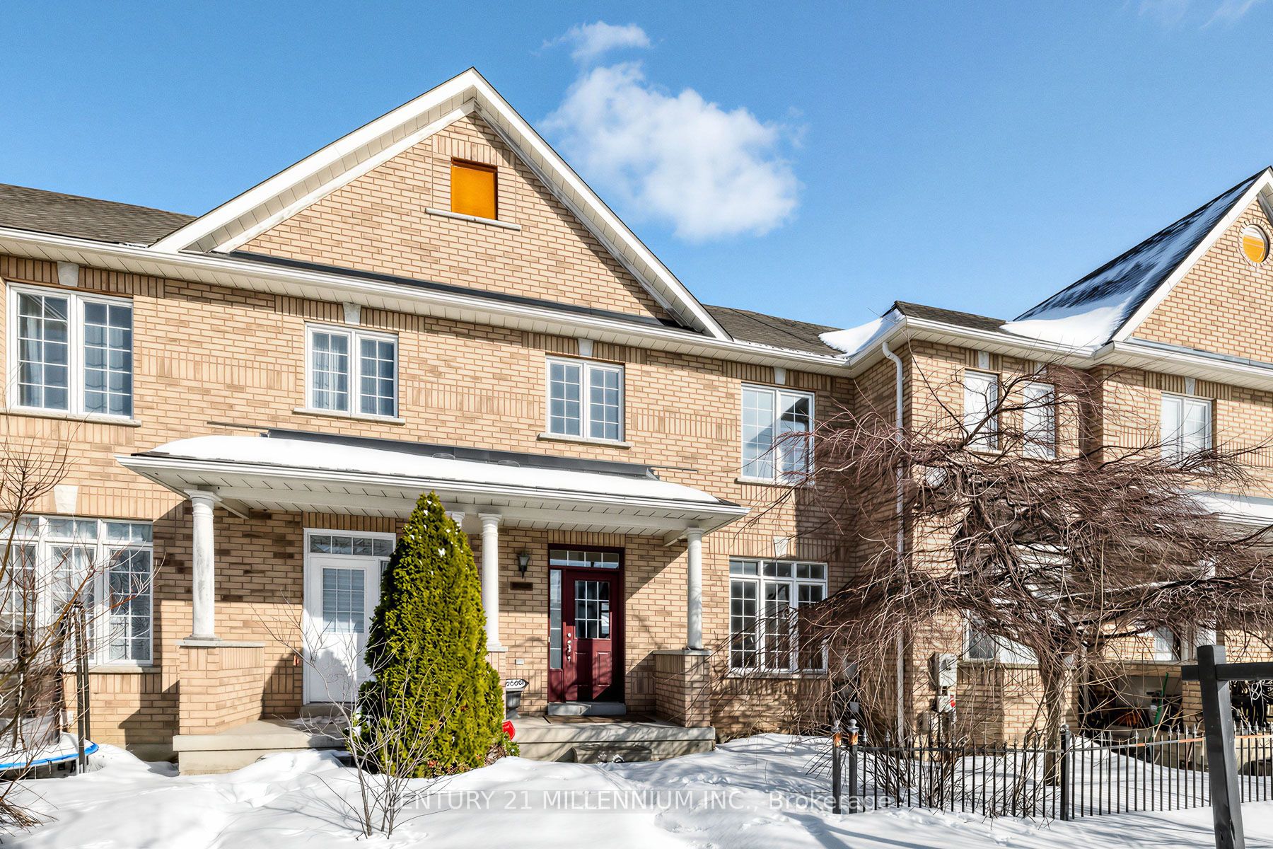 10569 Bayview Avenue