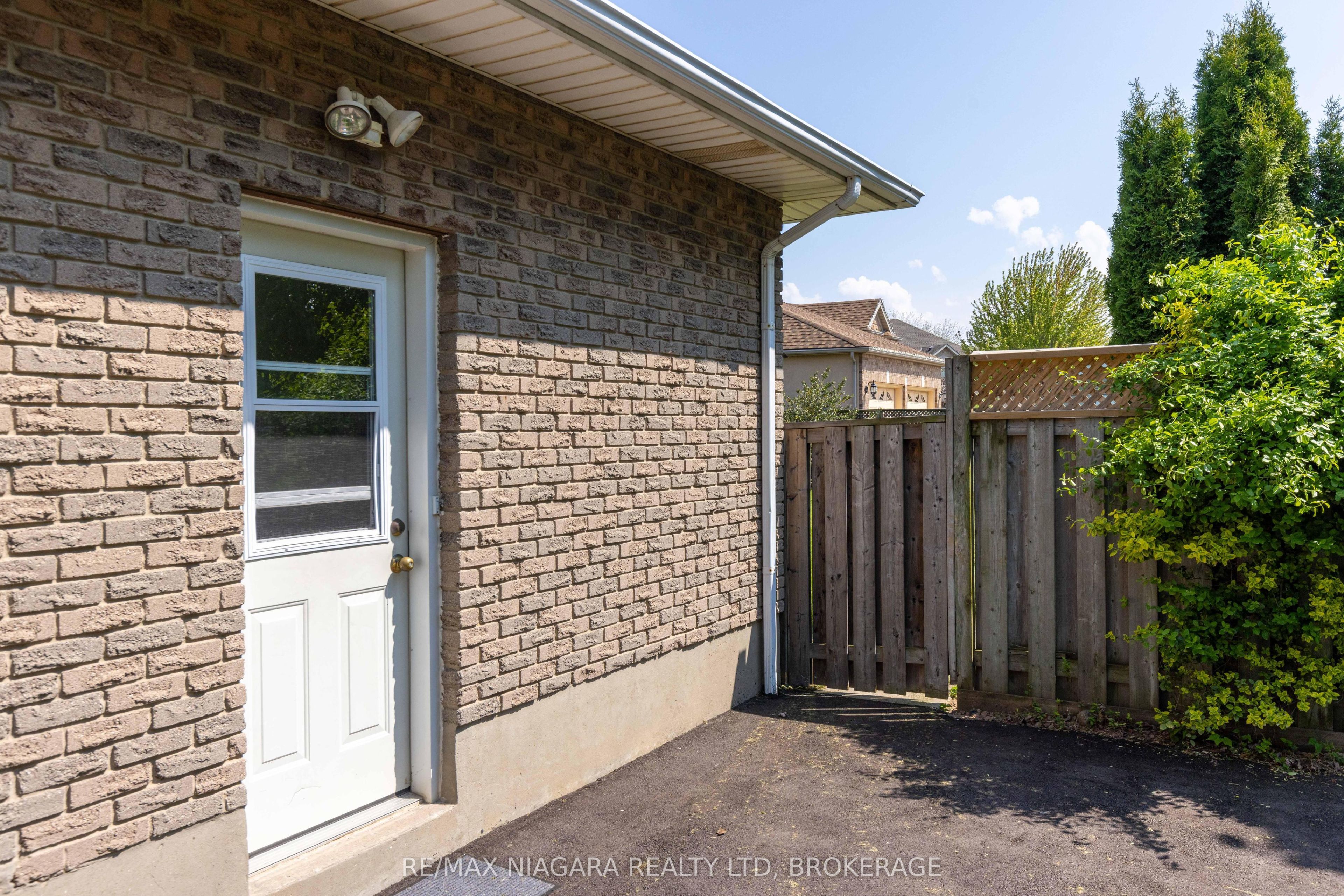 29 Granada Drive