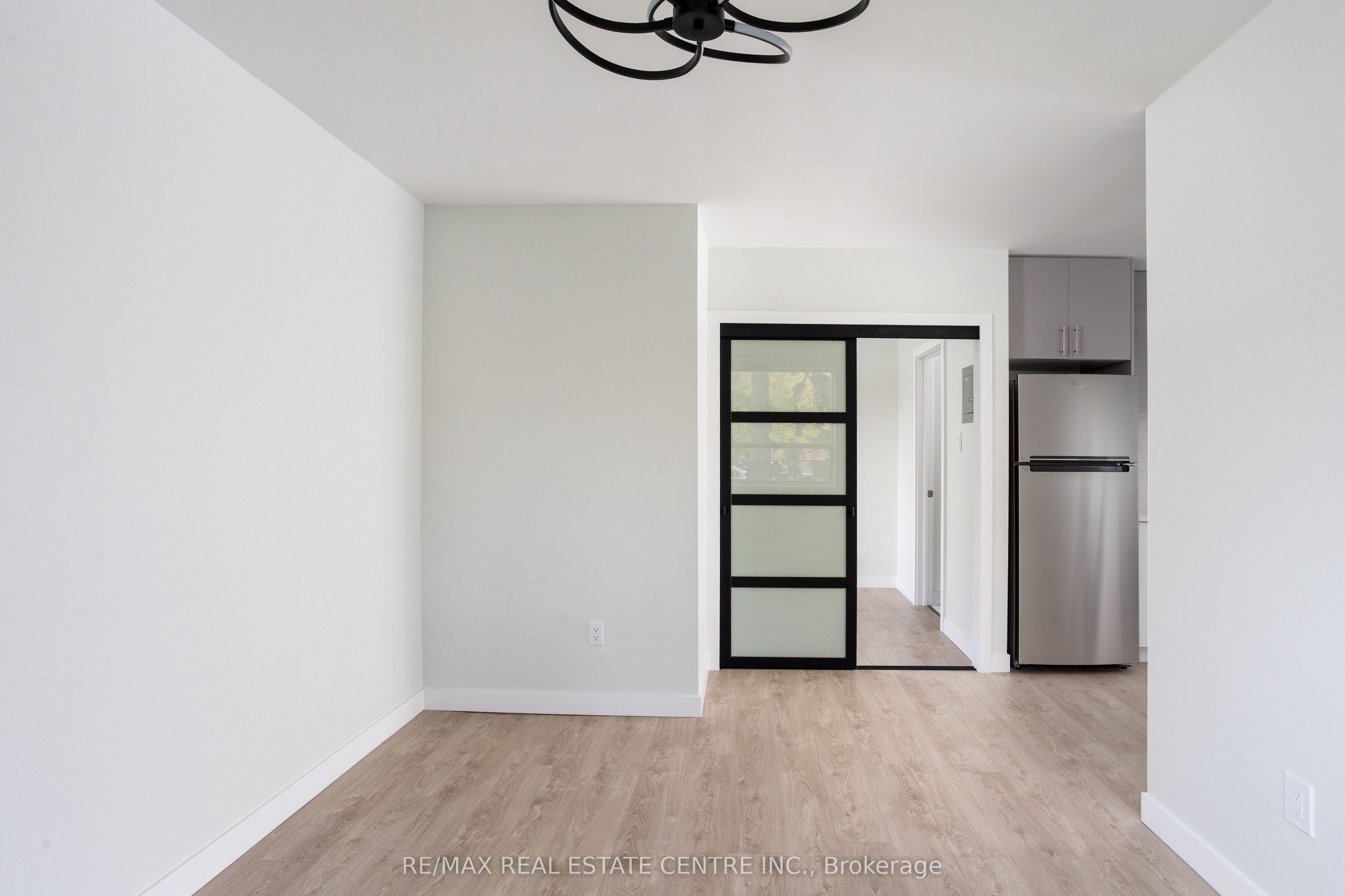 5 Hill Heights Road E 205