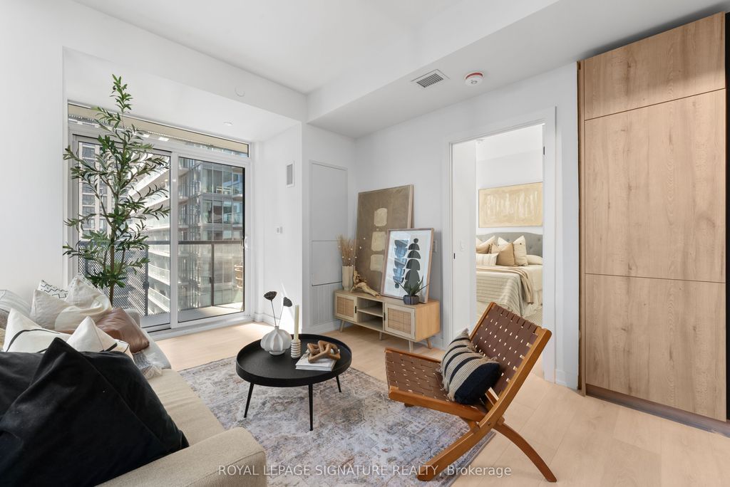 Photo of 117 Broadway Avenue #2502, Toronto, ON M4P 1V3 (MLS # C13052734)