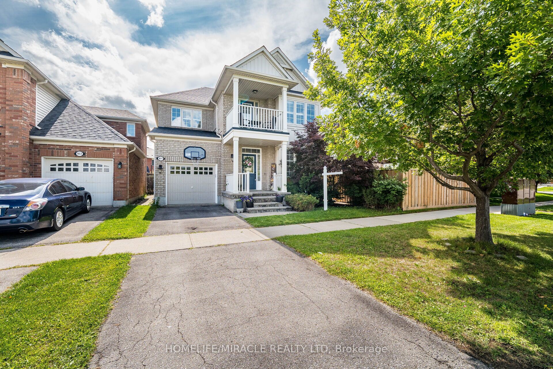 851 Bennett Boulevard