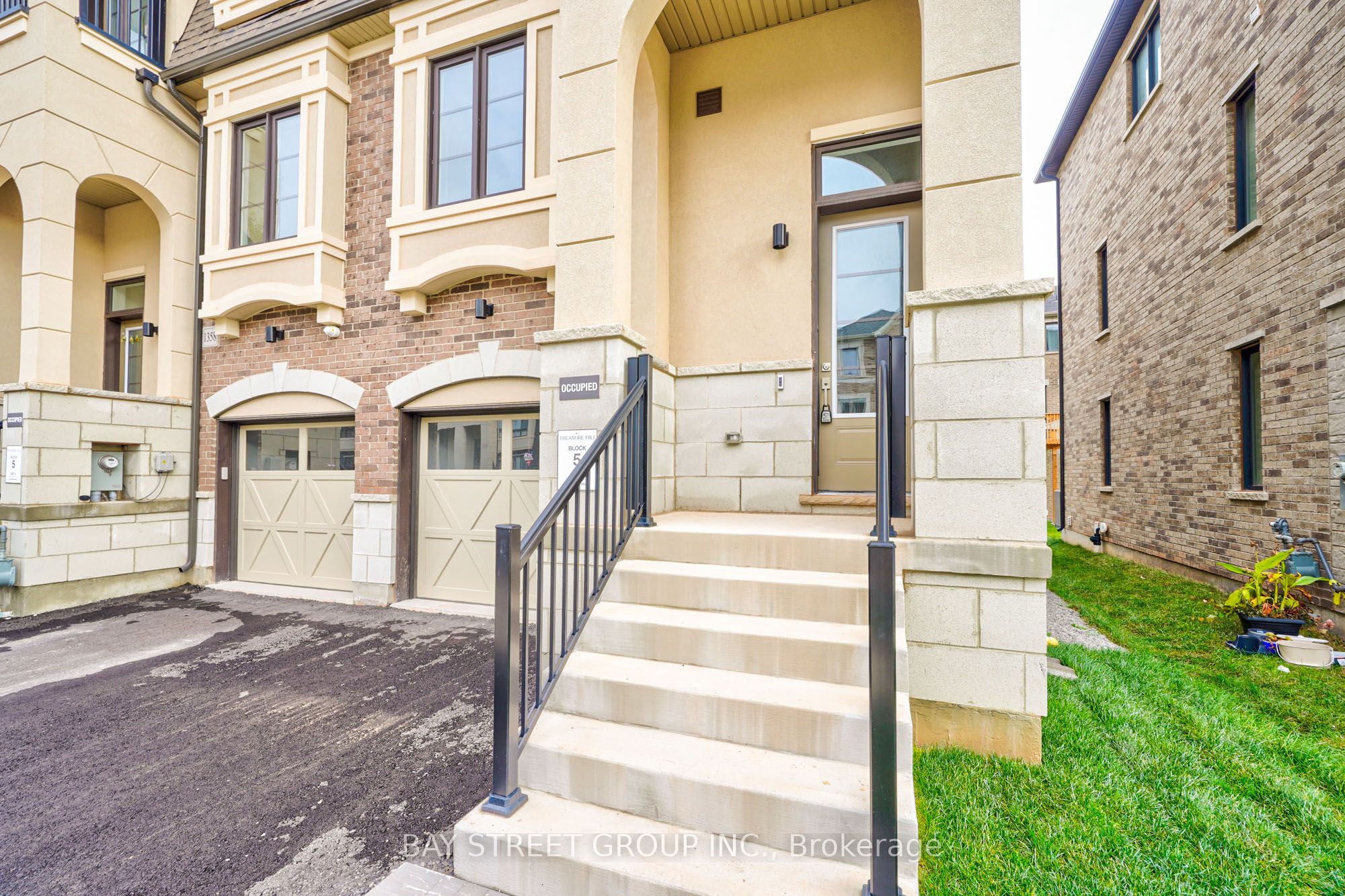1360 Kobzar Drive
