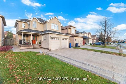 39 Robertson Davies Drive Brampton ON L7A 1K3