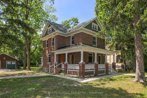 33 Centre Street Unit B Vaughan ON L4J 1G1