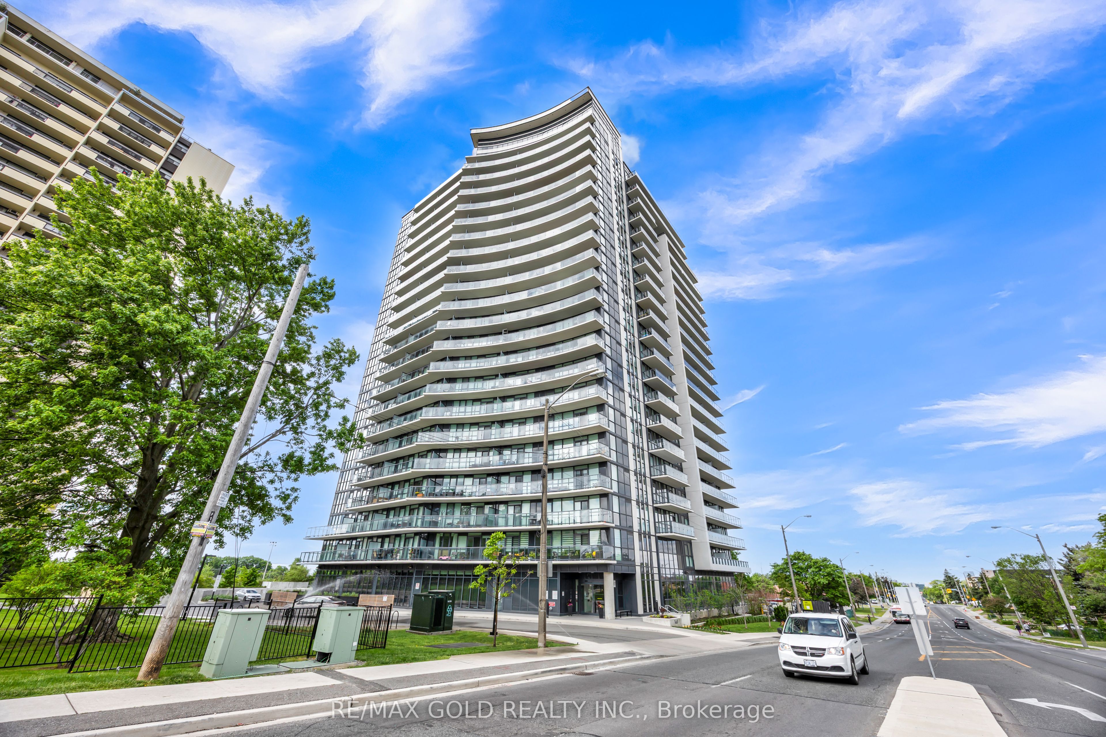 1461 Lawrence Avenue W 1305