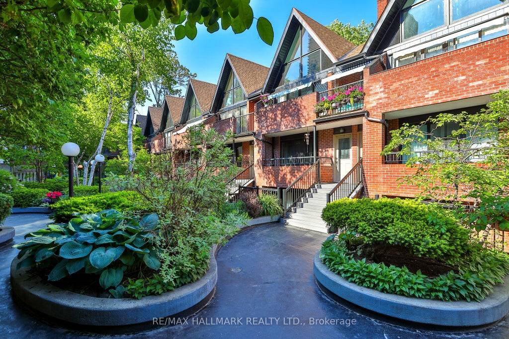 Photo of 17 Pembroke Street #21, Toronto, ON M5A 2N6 (MLS # C13658144)