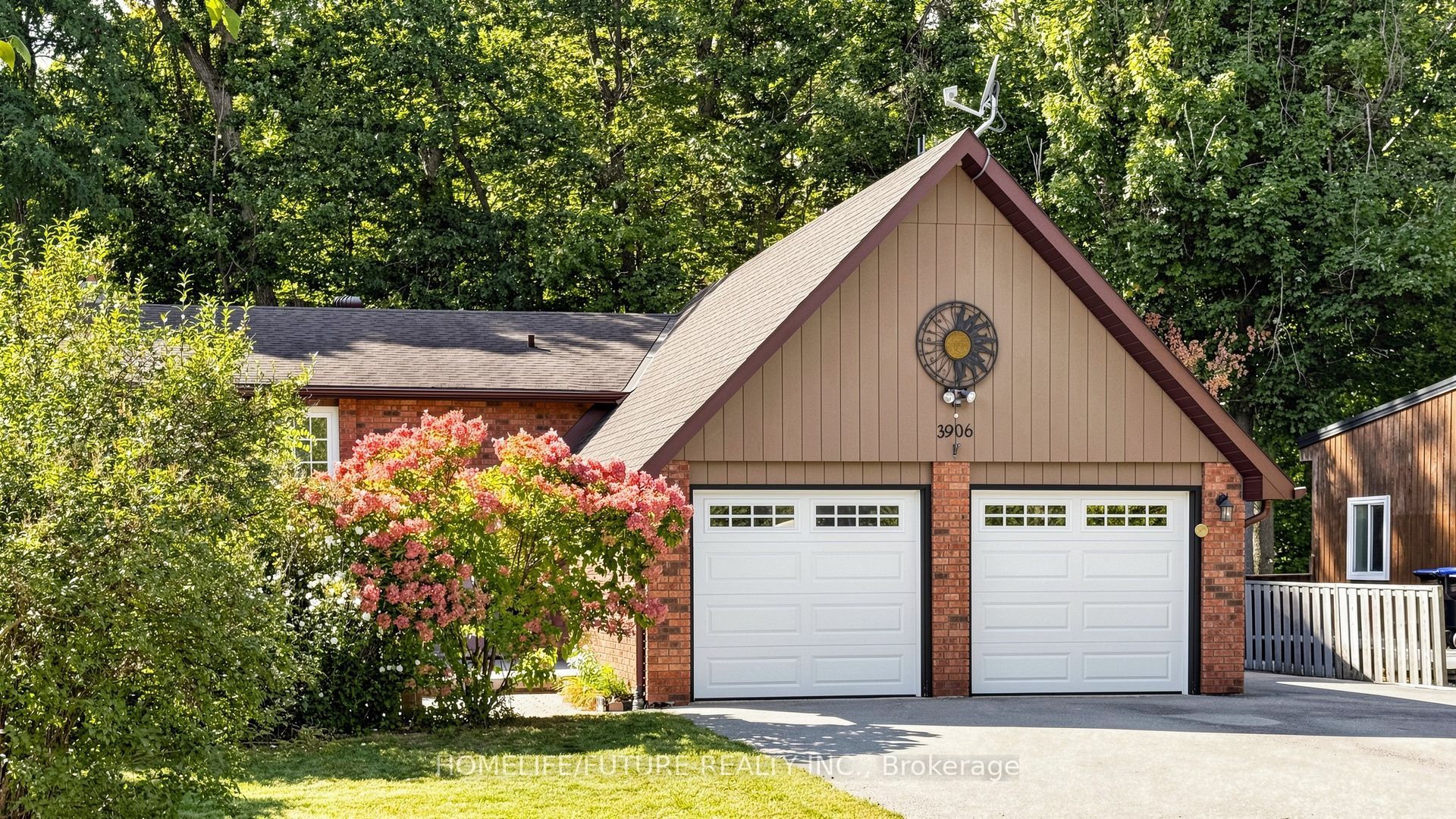 3906 Rosemary Lane