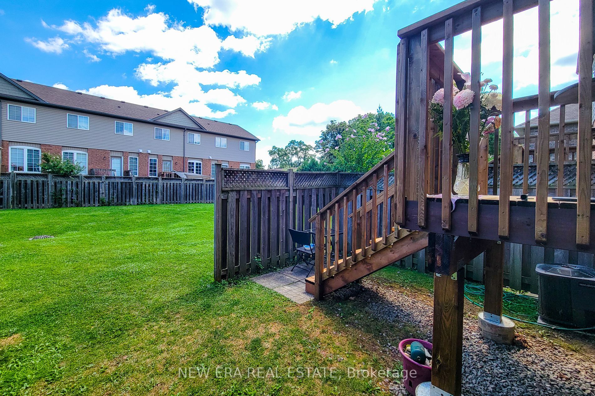 151 Green Road 13