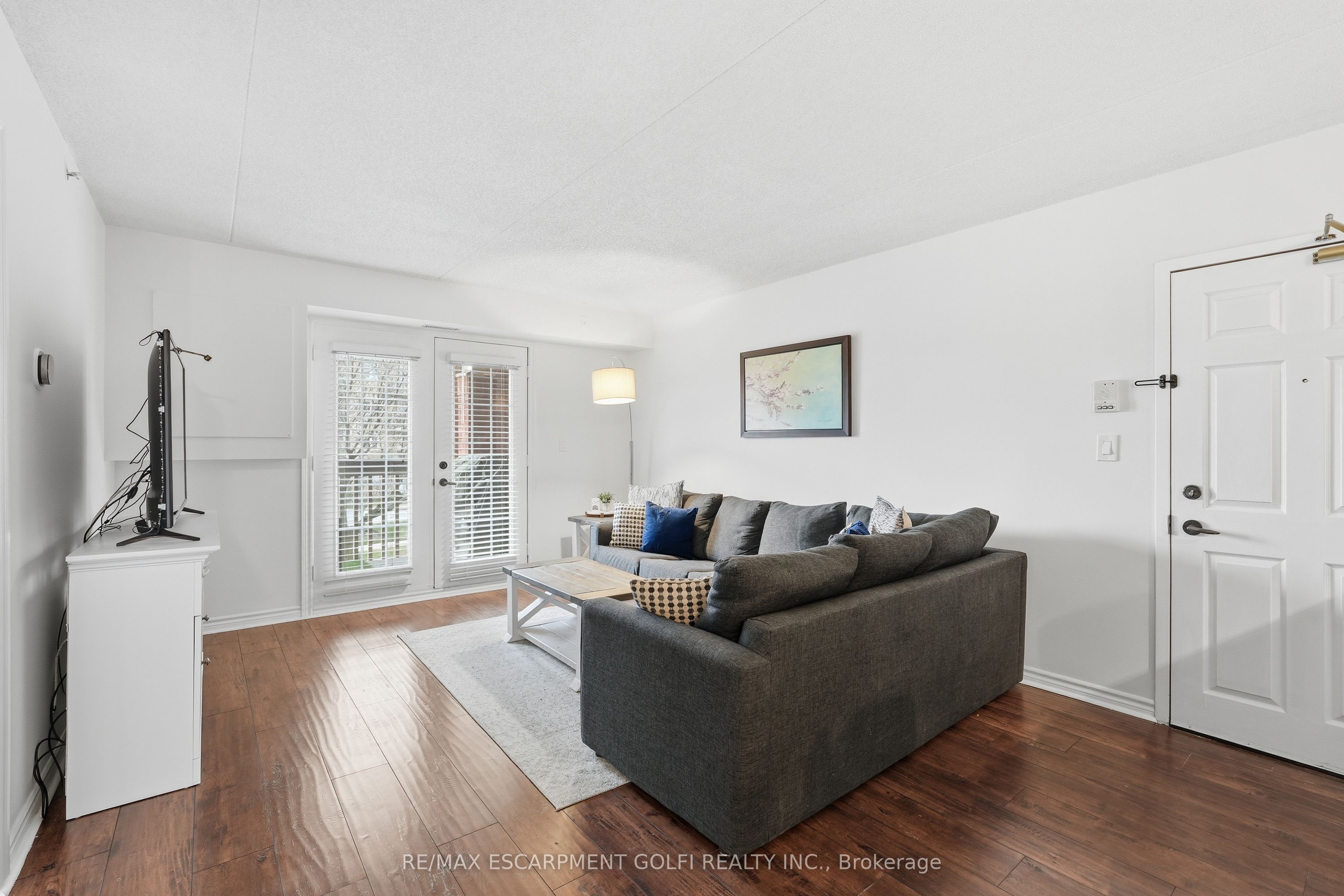 4015 KILMER Drive 204