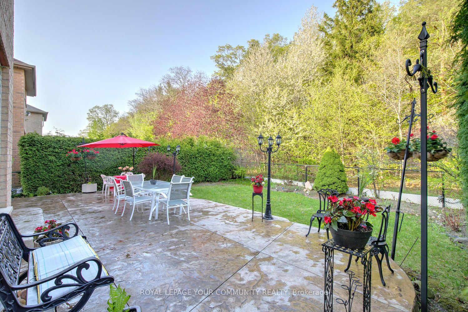 119 Thornhill Woods Drive