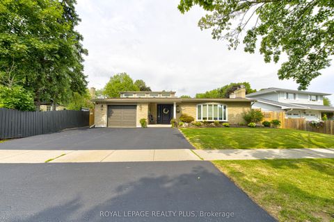 2063 Cavendish Drive Burlington ON L7P 1Y9