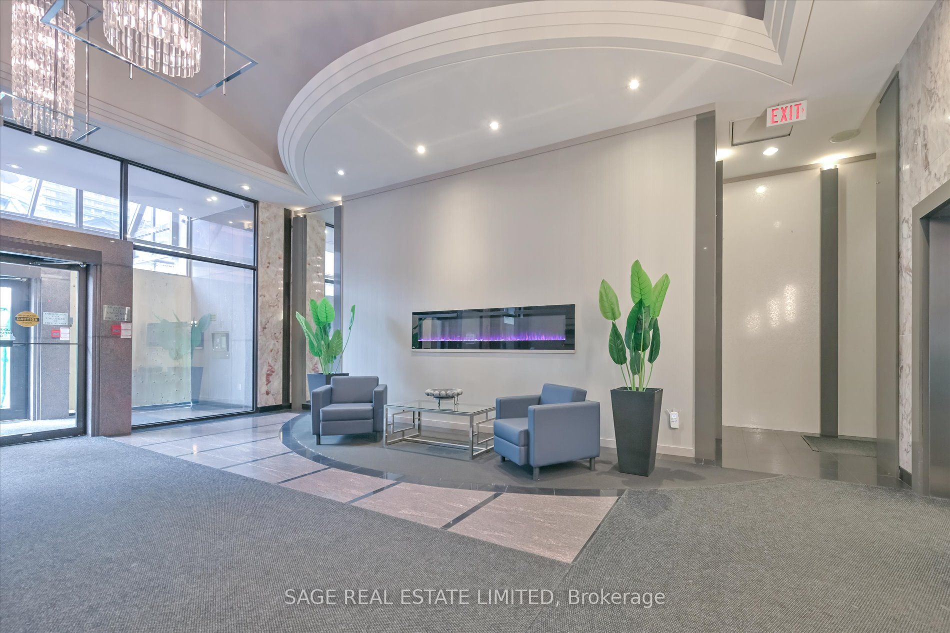 555 Yonge Street 413