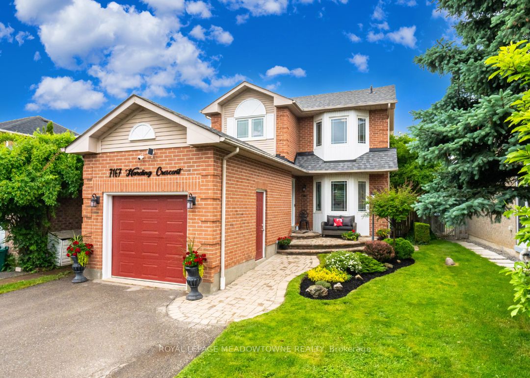 7167 Harding Crescent