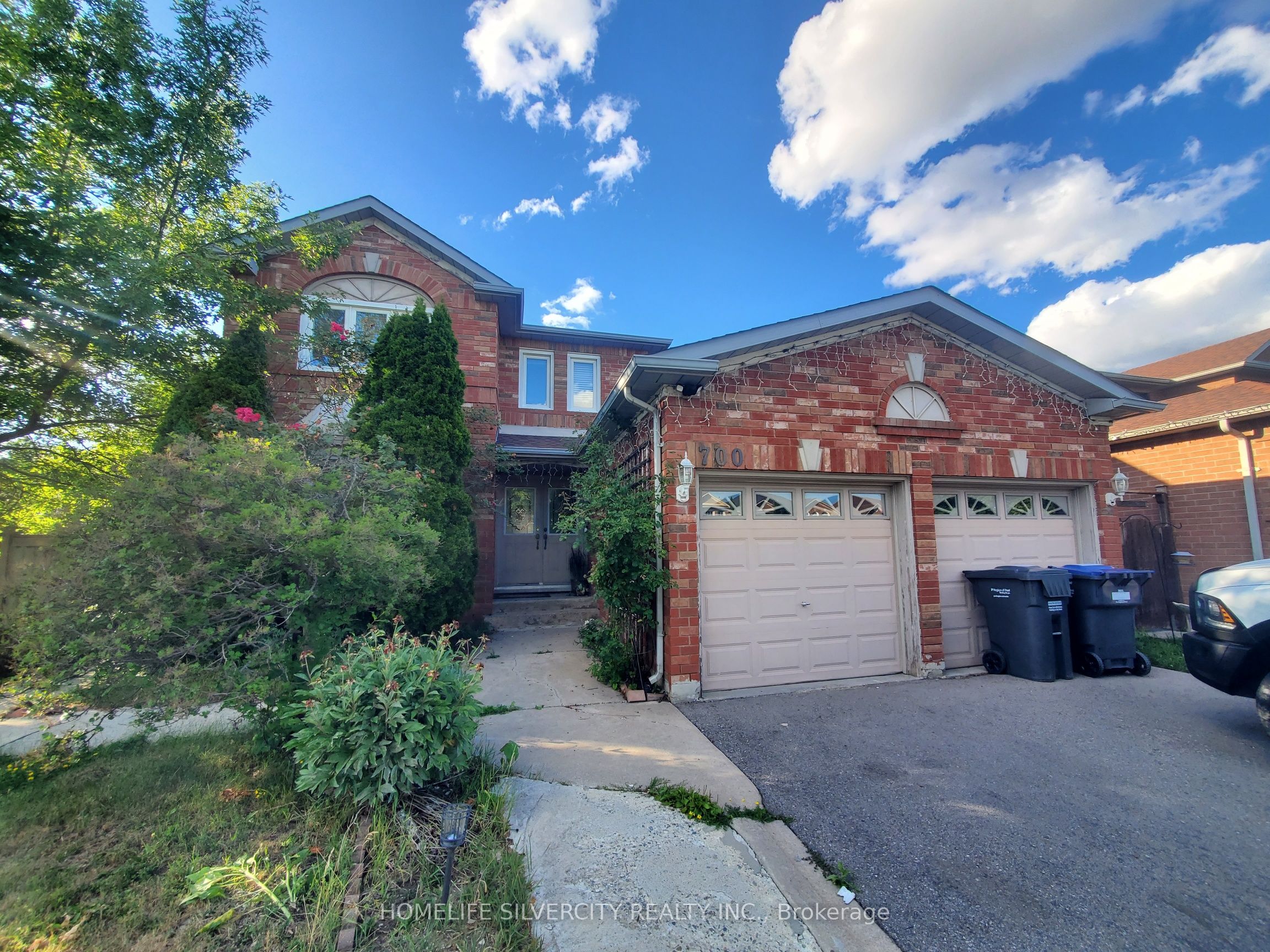 700 Peter Robertson Boulevard Unit 1-Upper level