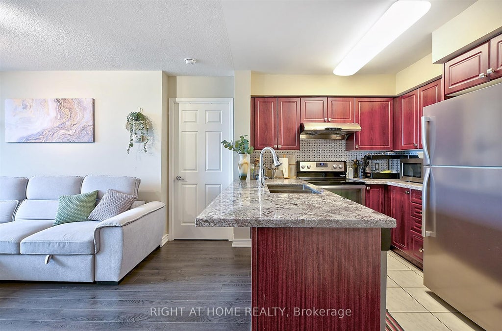 Photo of 68 Grangeway Avenue #1612, Toronto, ON M1H 0A1 (MLS # E14109488)