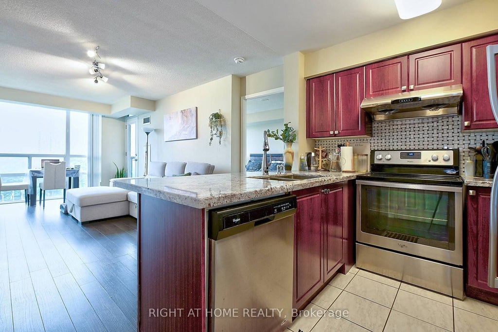 Photo of 68 Grangeway Avenue #1612, Toronto, ON M1H 0A1 (MLS # E14109488)