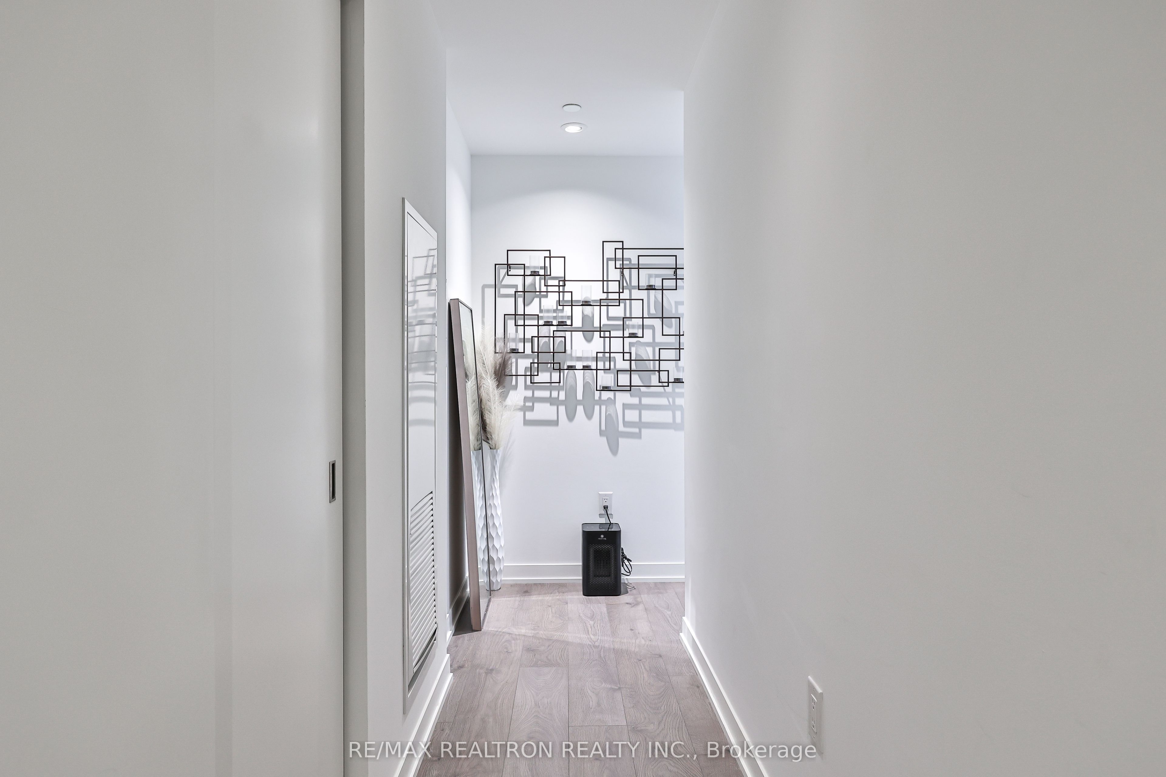 20 Richardson Street 416