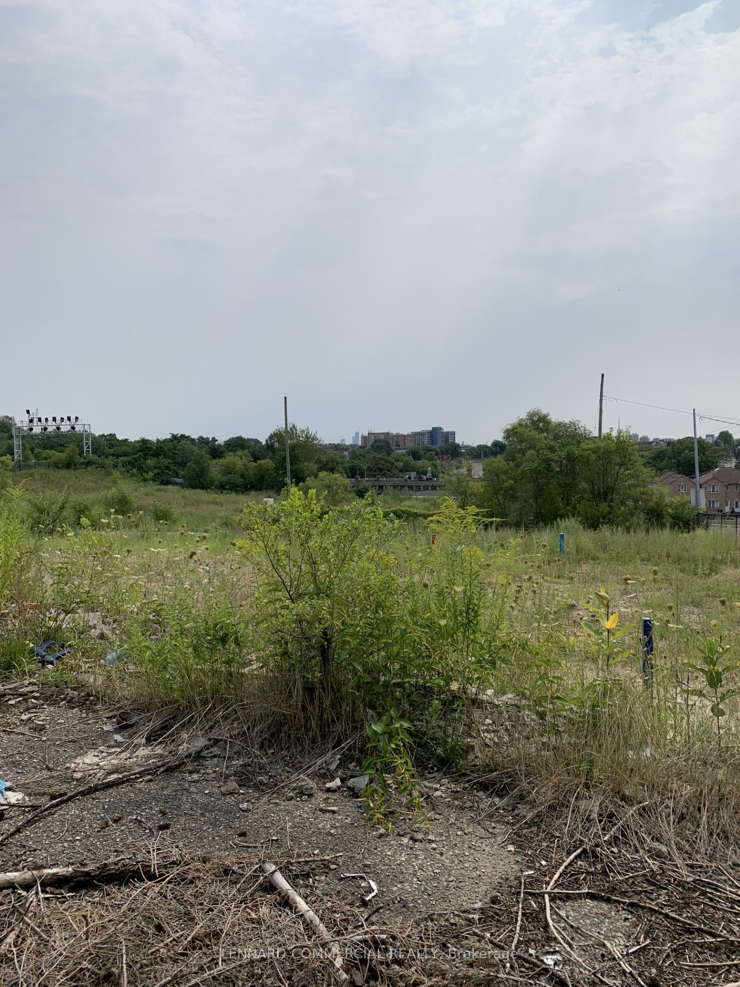971 & 975 Weston Road