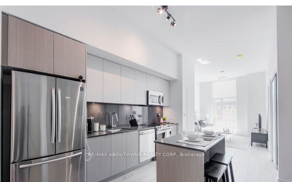 125 BRONTE Road A0916