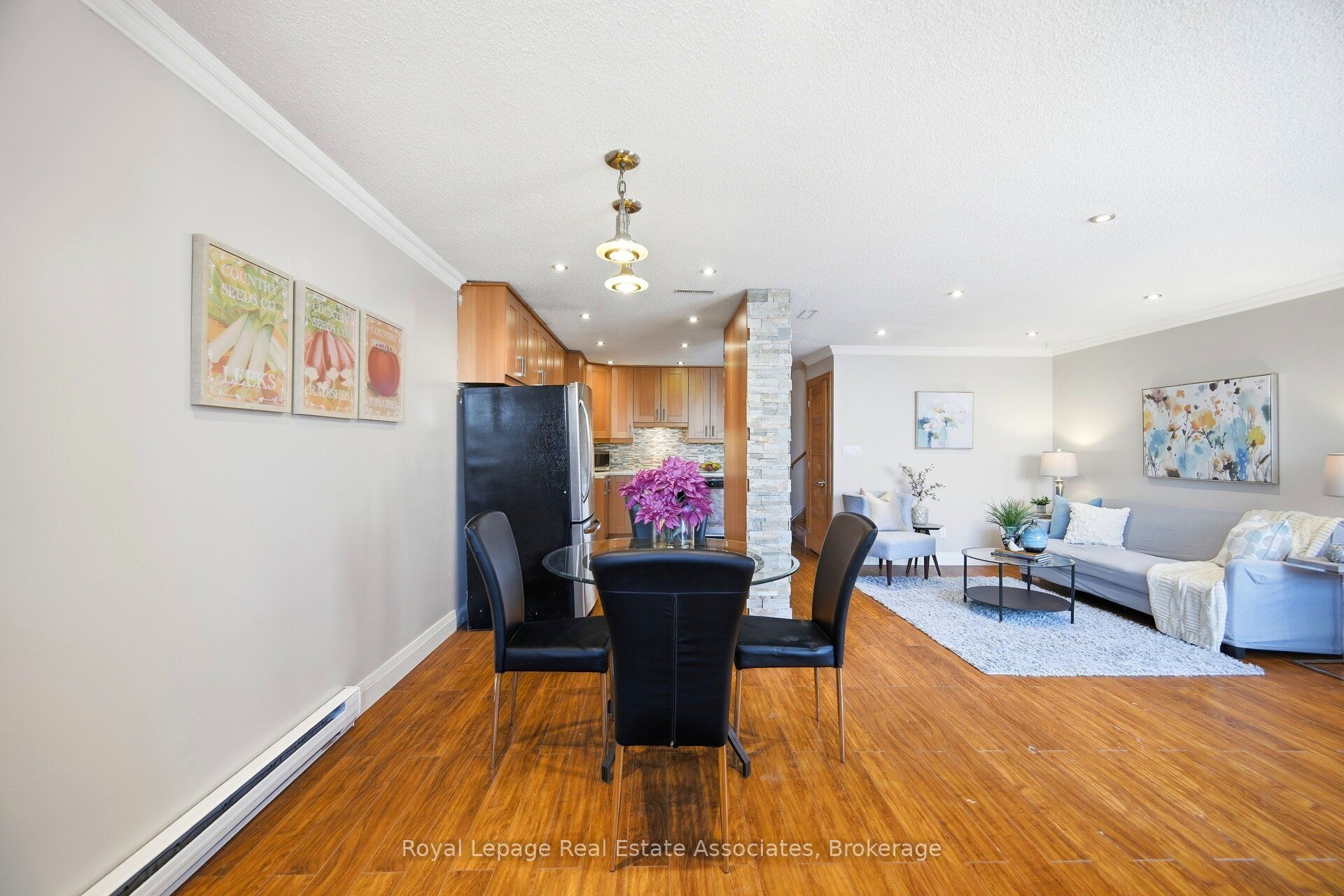 1055 Dundas Street E 222