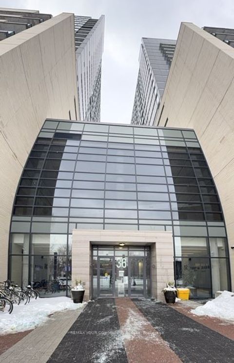36 Lisgar Street 1511 Toronto ON M6J 0C7