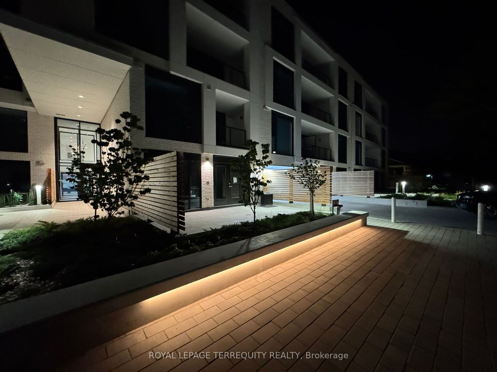 Photo of 200 Keewatin Avenue #301, Toronto, ON M4P 1Z8 (MLS # C12433086)