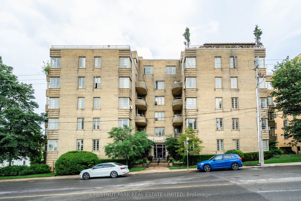 Photo of Toronto, ON M5N 1C8 (MLS # C13142276)