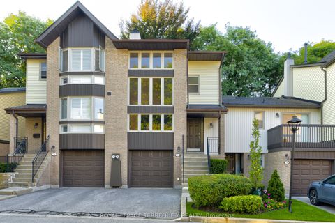 Photo of 76 English Ivy Way, Toronto, ON M2H 3M4 (MLS # C12408826)