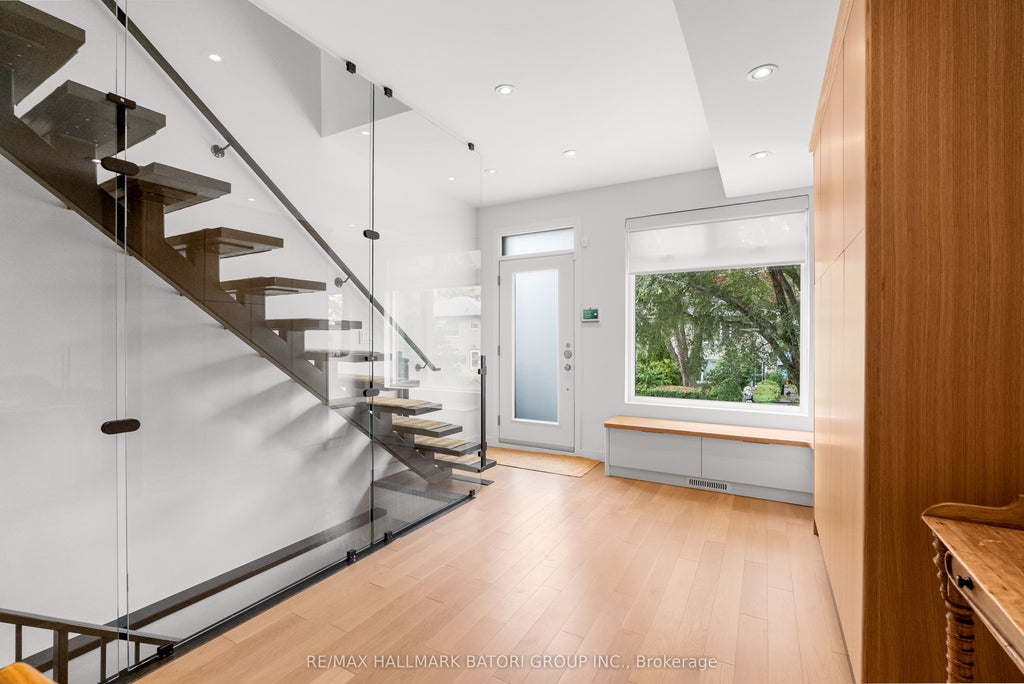 Photo of 433 Ashdale Avenue, Toronto, ON M4L 2Z3 (MLS # E13815060)