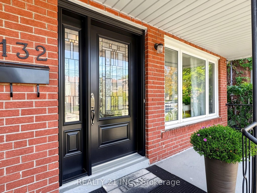 Photo of 132 Harding Boulevard, Toronto, ON M1N 3E2 (MLS # E13831134)