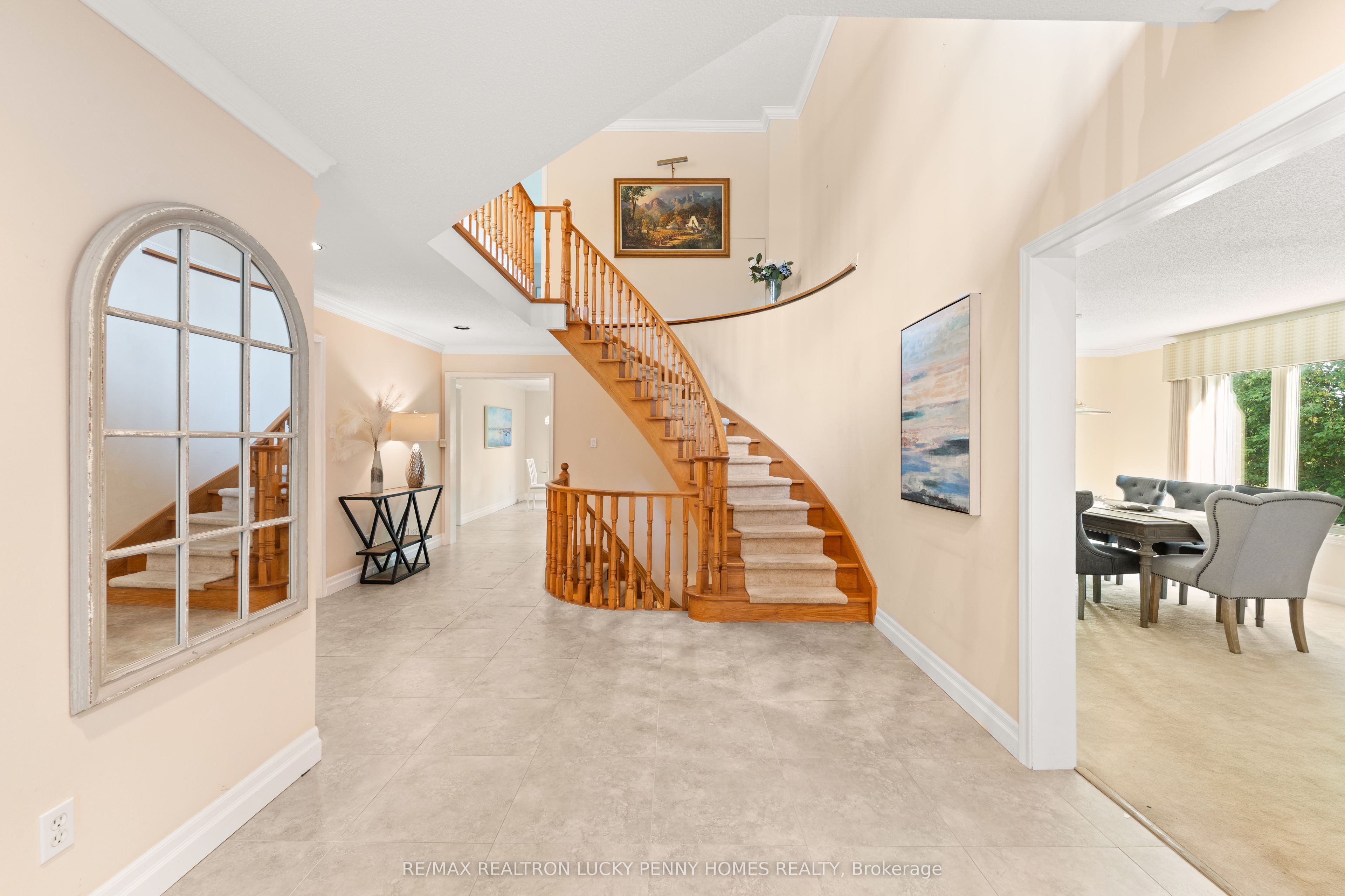 17 McPhillips Avenue