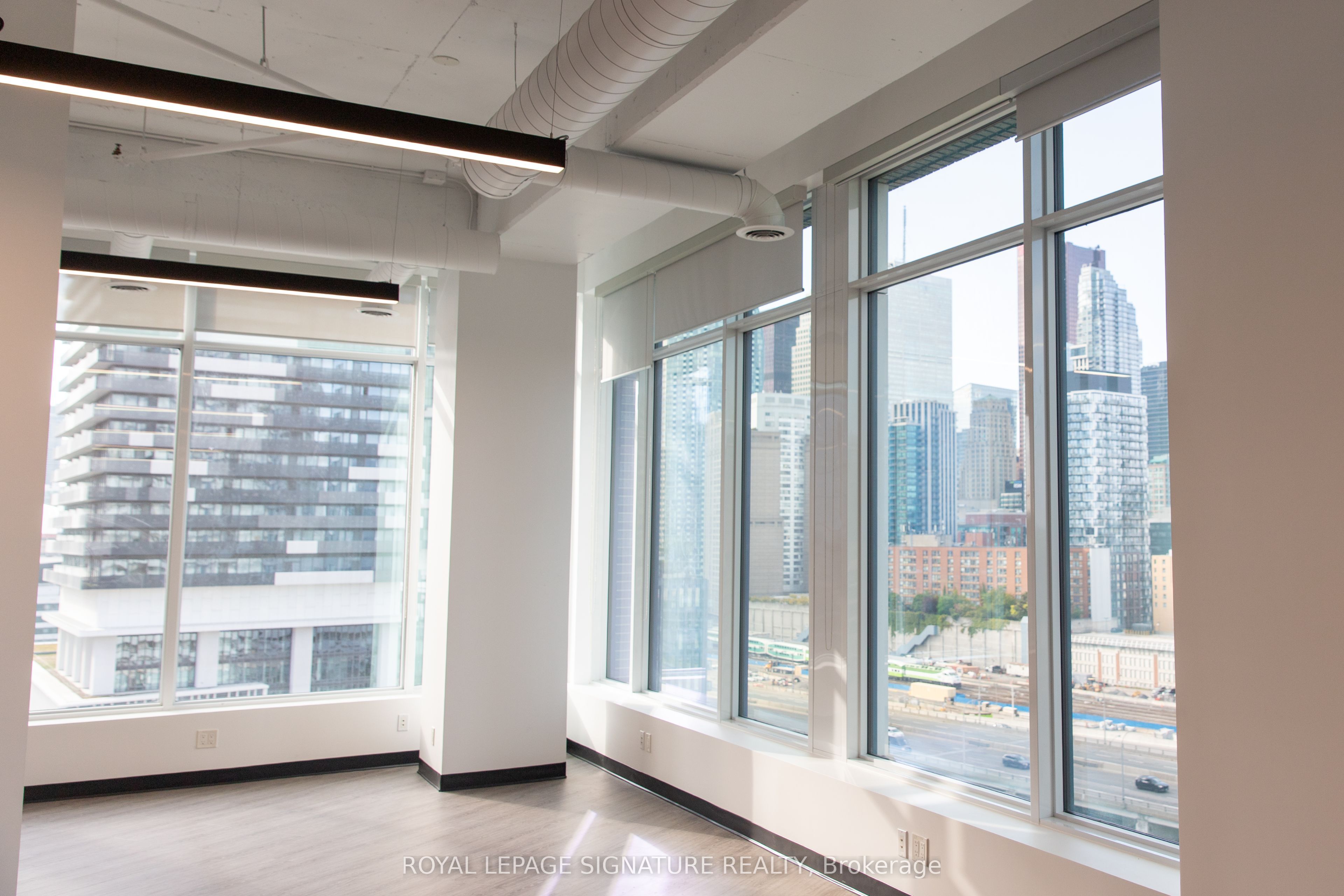 130 Queens Quay 1000