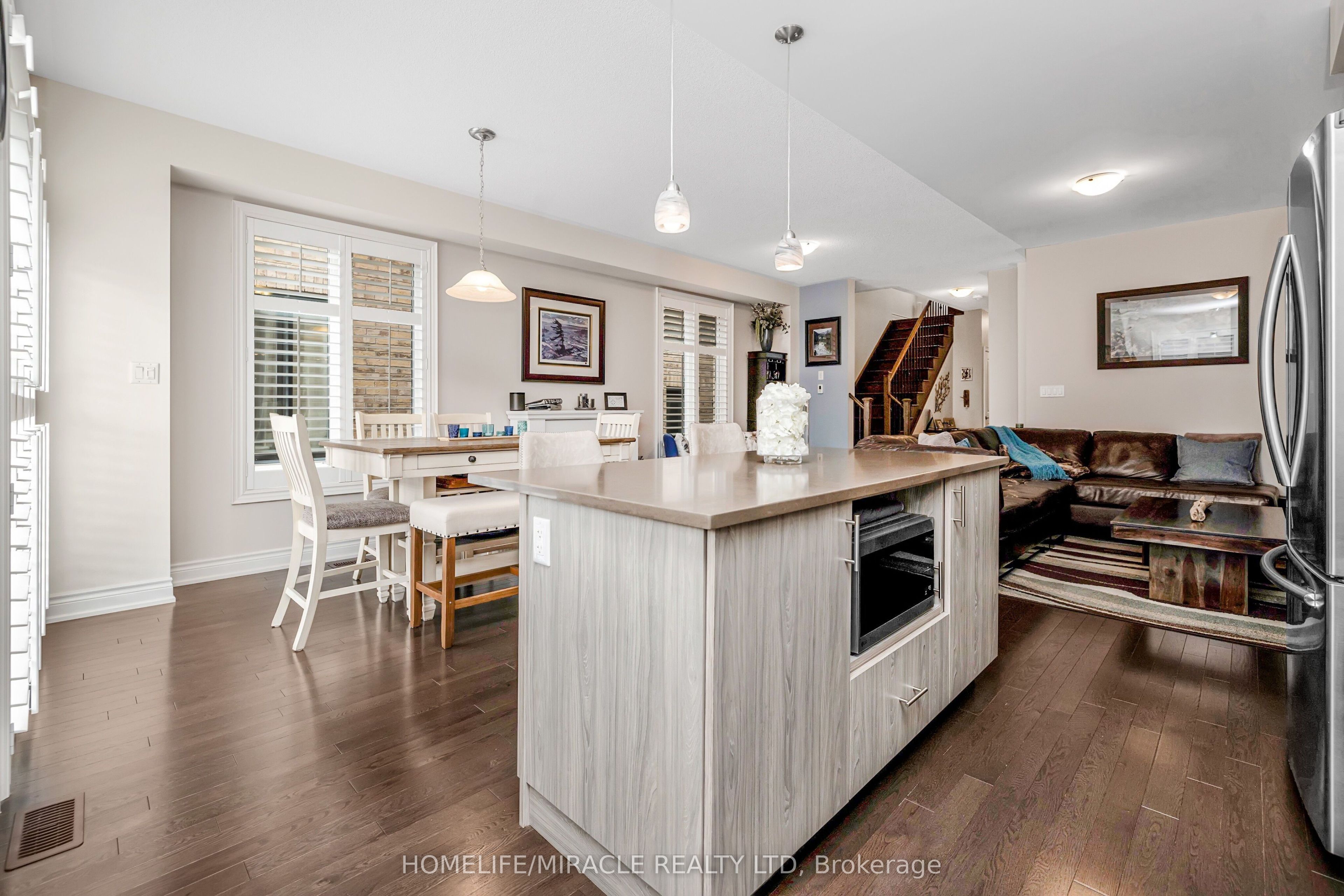27 Hubbell Road