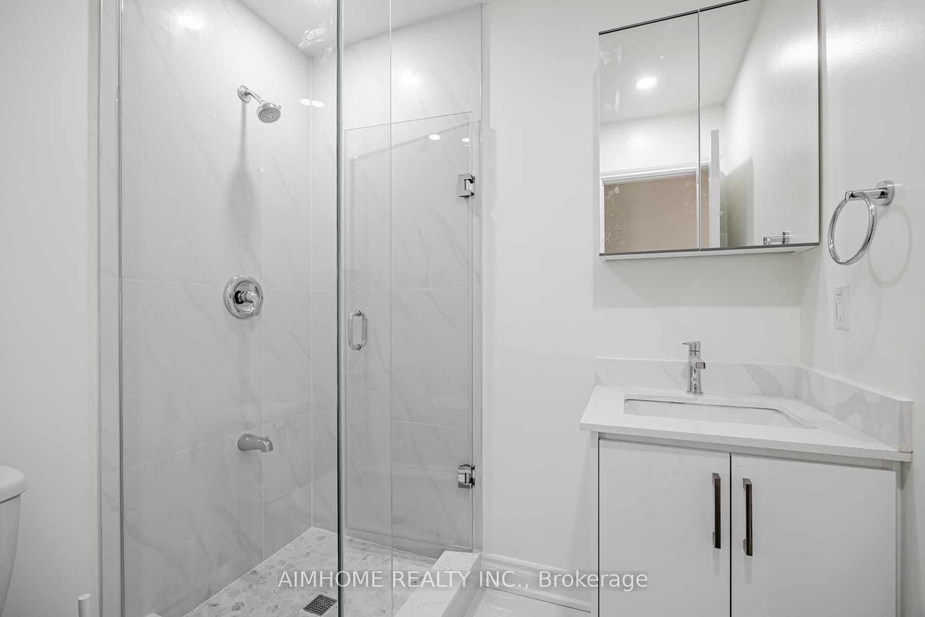 144 Wolseley Street 2B